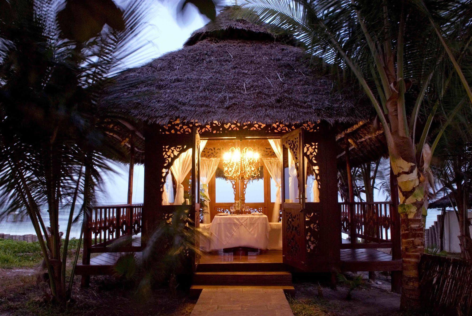 Breezes Beach Club And Spa Bwejuu Kültér fotó